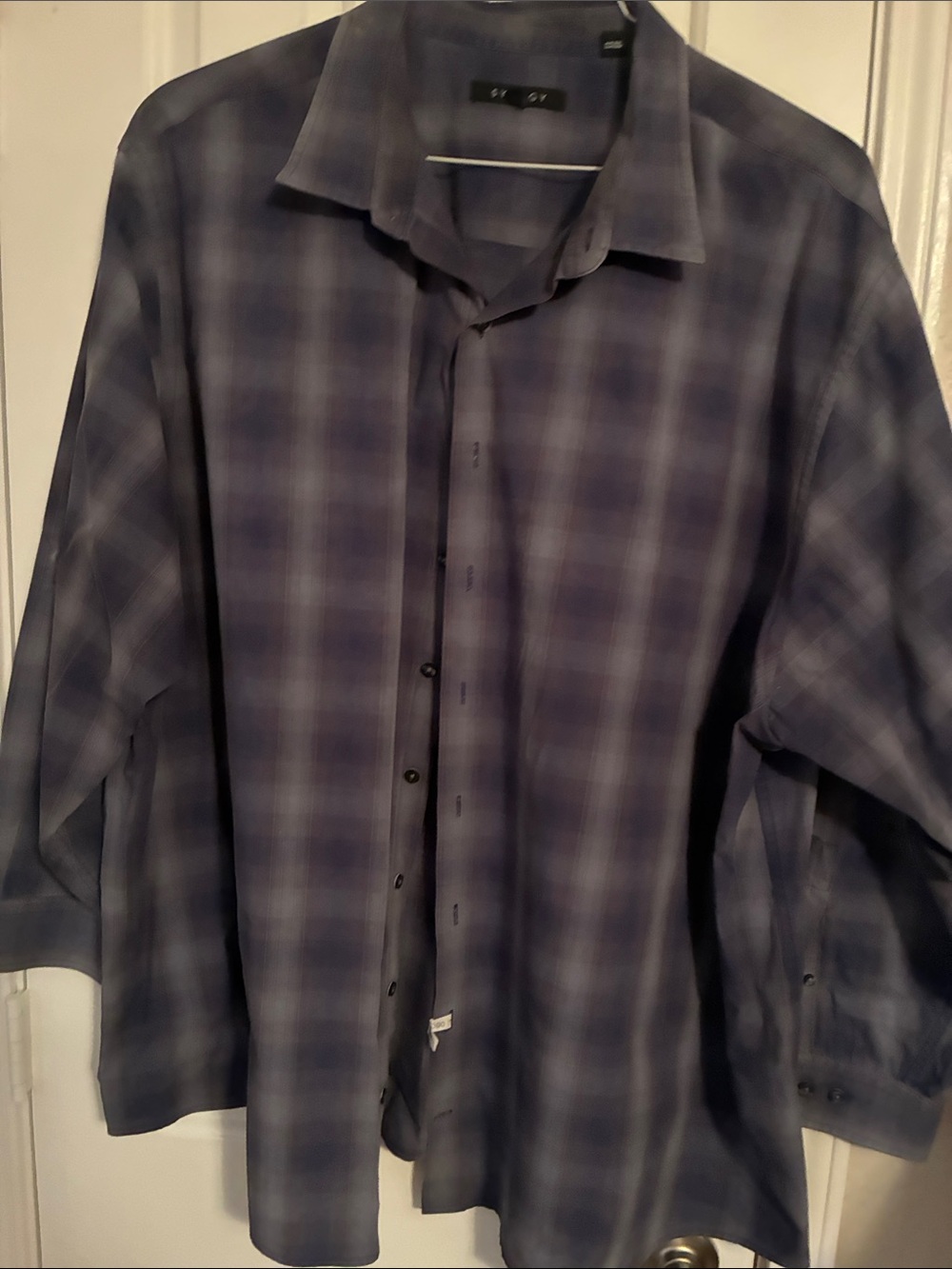 Men's Plaid Casual Button-Down Shirt in Blue